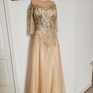 Teri Jon Sheer Lace-bodice A-line Gown Formal Dress